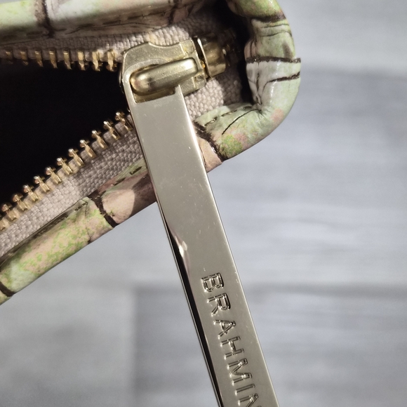 Brahmin Textured Leather Bag - Picture 9 of 9